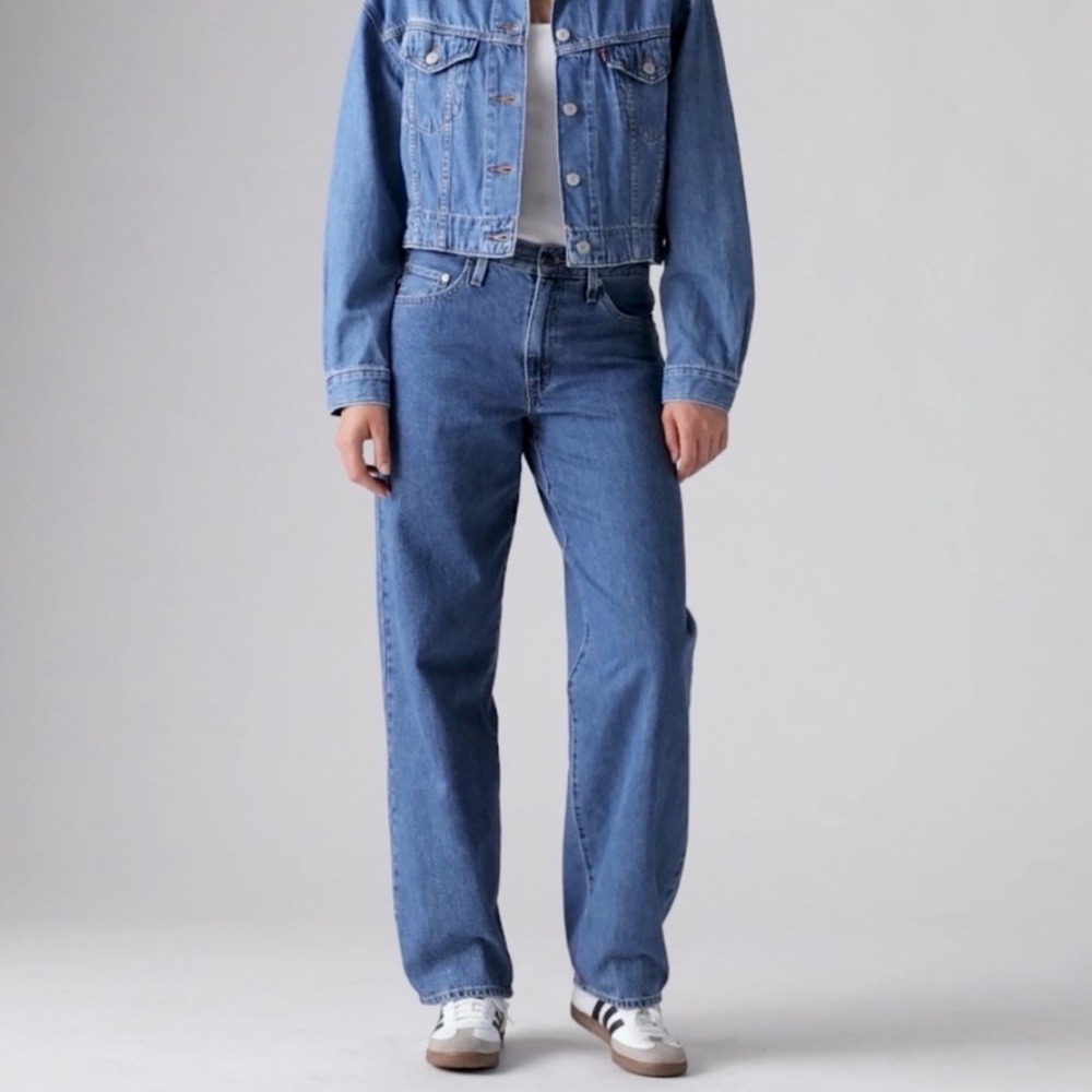 Levi's Premium Women's Baggy Dad Oversized Blue Jeans